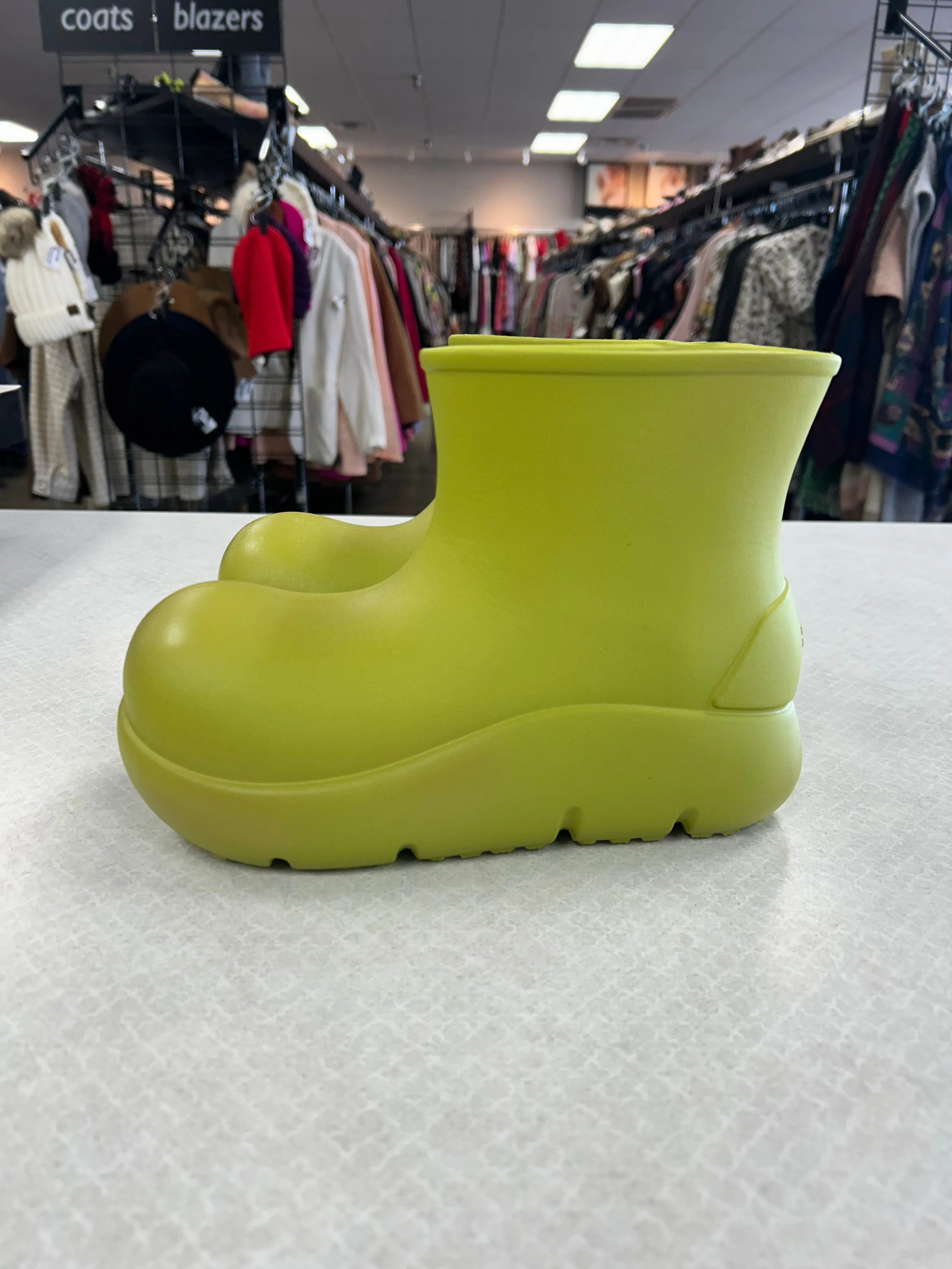 Ankle Boots Size 6 Rain Boots By BEYS In GREEN, Size: 37/6