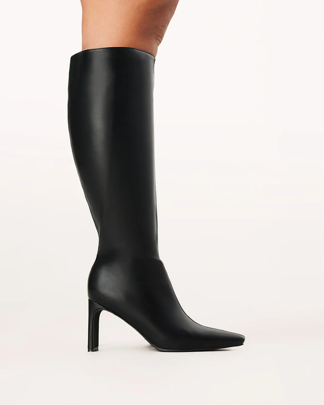 YOSHIKO EXTENDED CURVE - BLACK Dress Western Boots