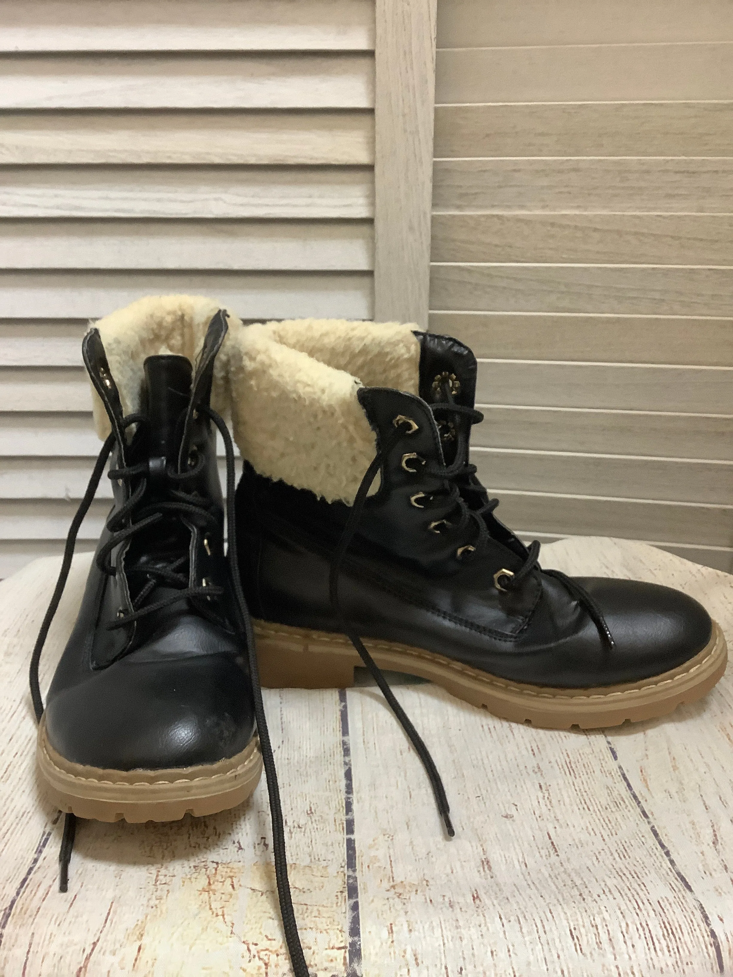 Ankle Boots Faux Suede Boots Ankle Flats By Forever  Size: 6