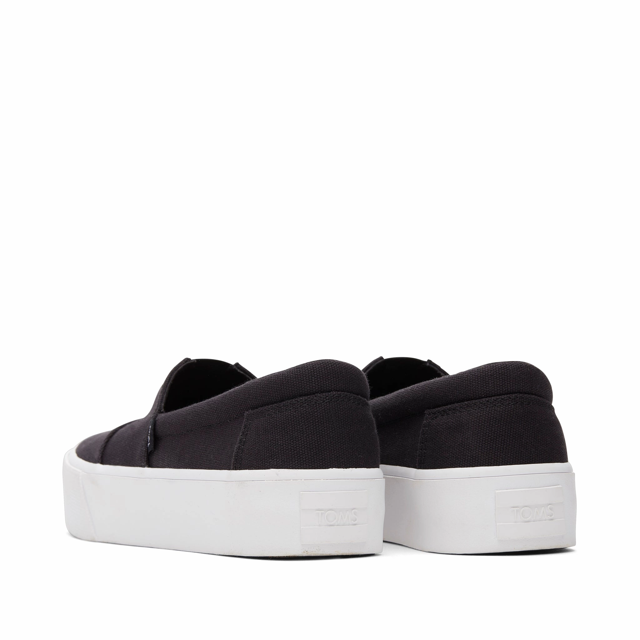 Individual Toe Sneakers Fenix Black Canvas Slip-On Sneaker