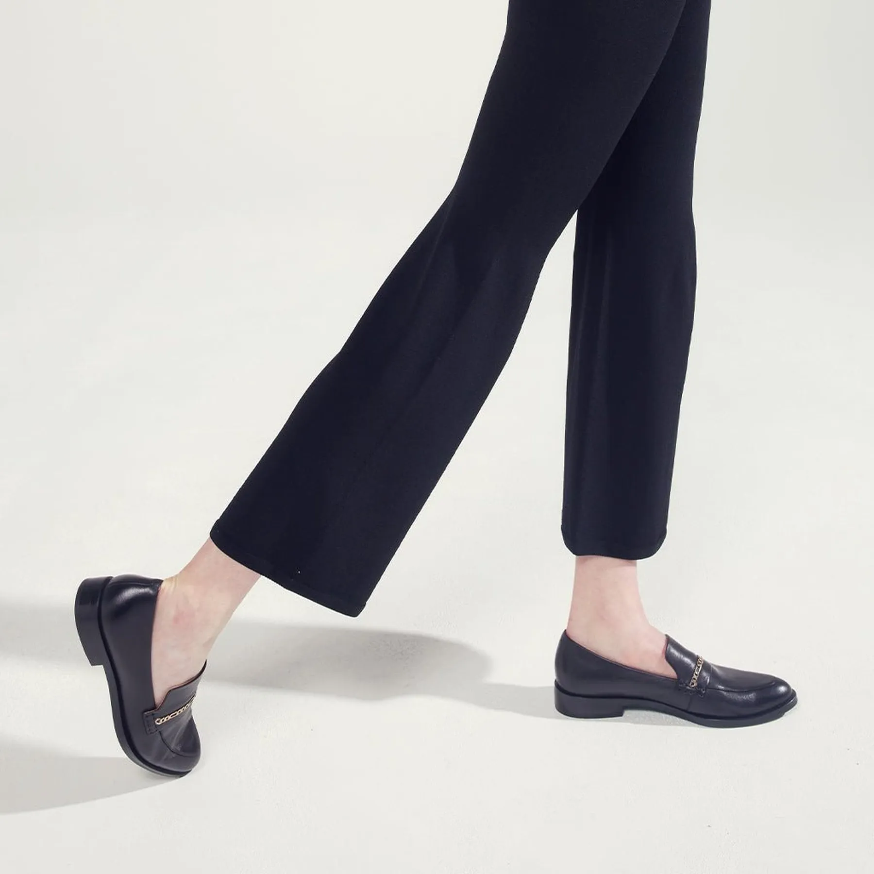 ZANIA Loafers With The Socks