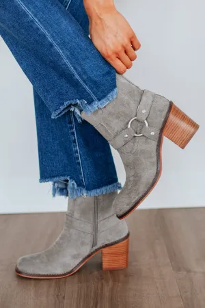 Boots On The Ground Fan Staying In My Lane Boots - Charcoal