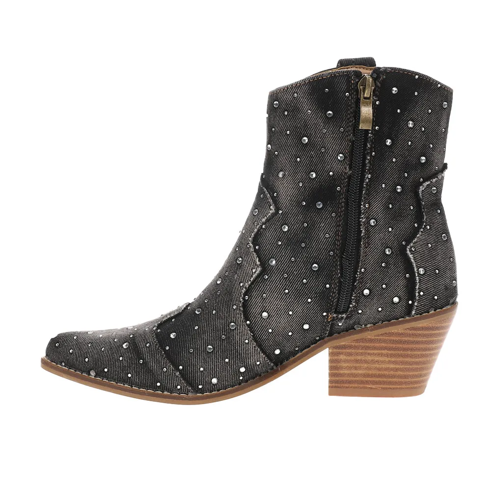 Vikto Boots Front Row Cowboy Booties