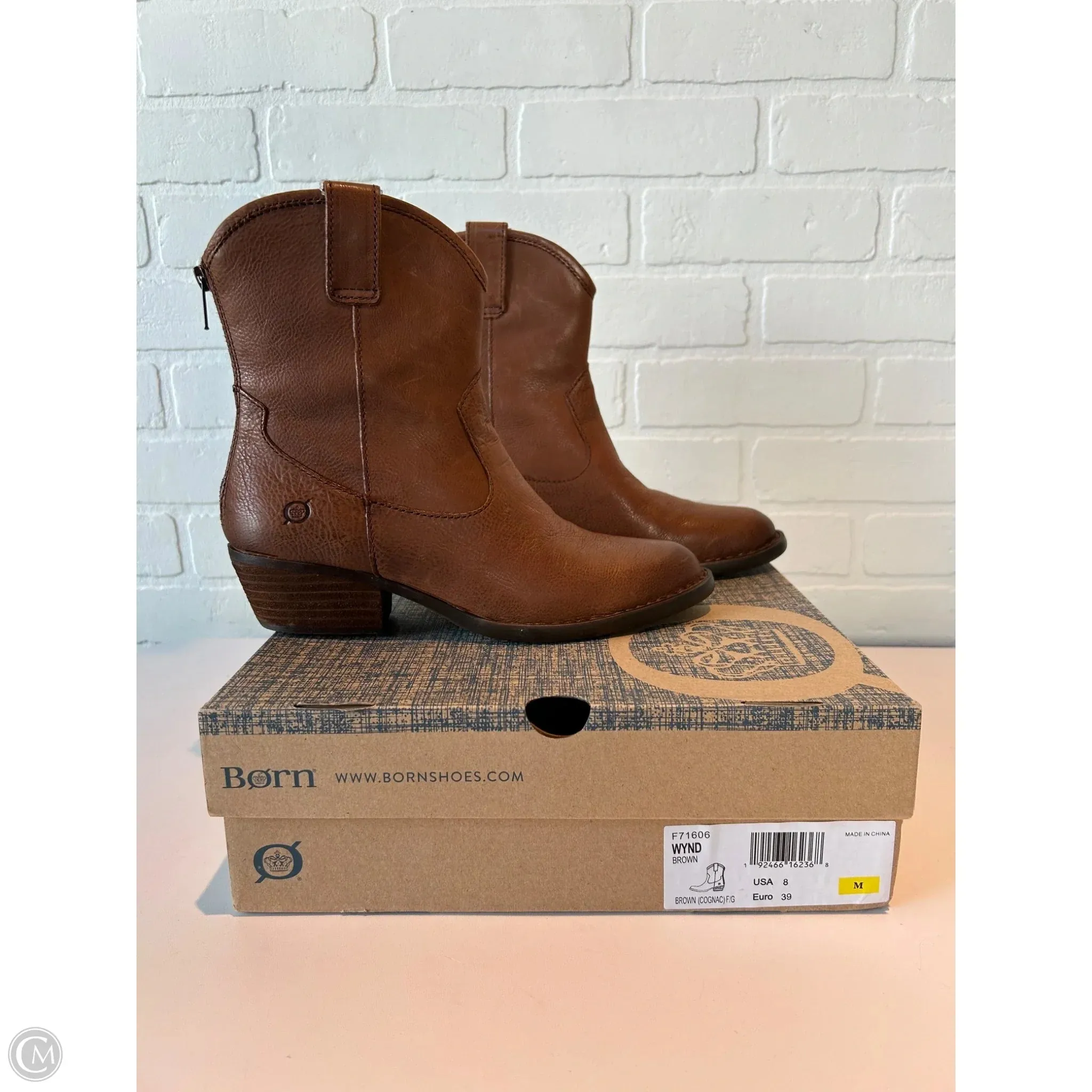 Boots Western By Born In Brown, Size: 8 Fox Comp 5 Boots