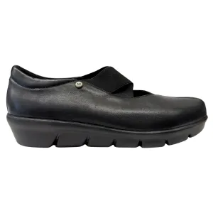 Western Slip On Shoes Wolky Cursa Mighty Black Leather Shoe (Women's)