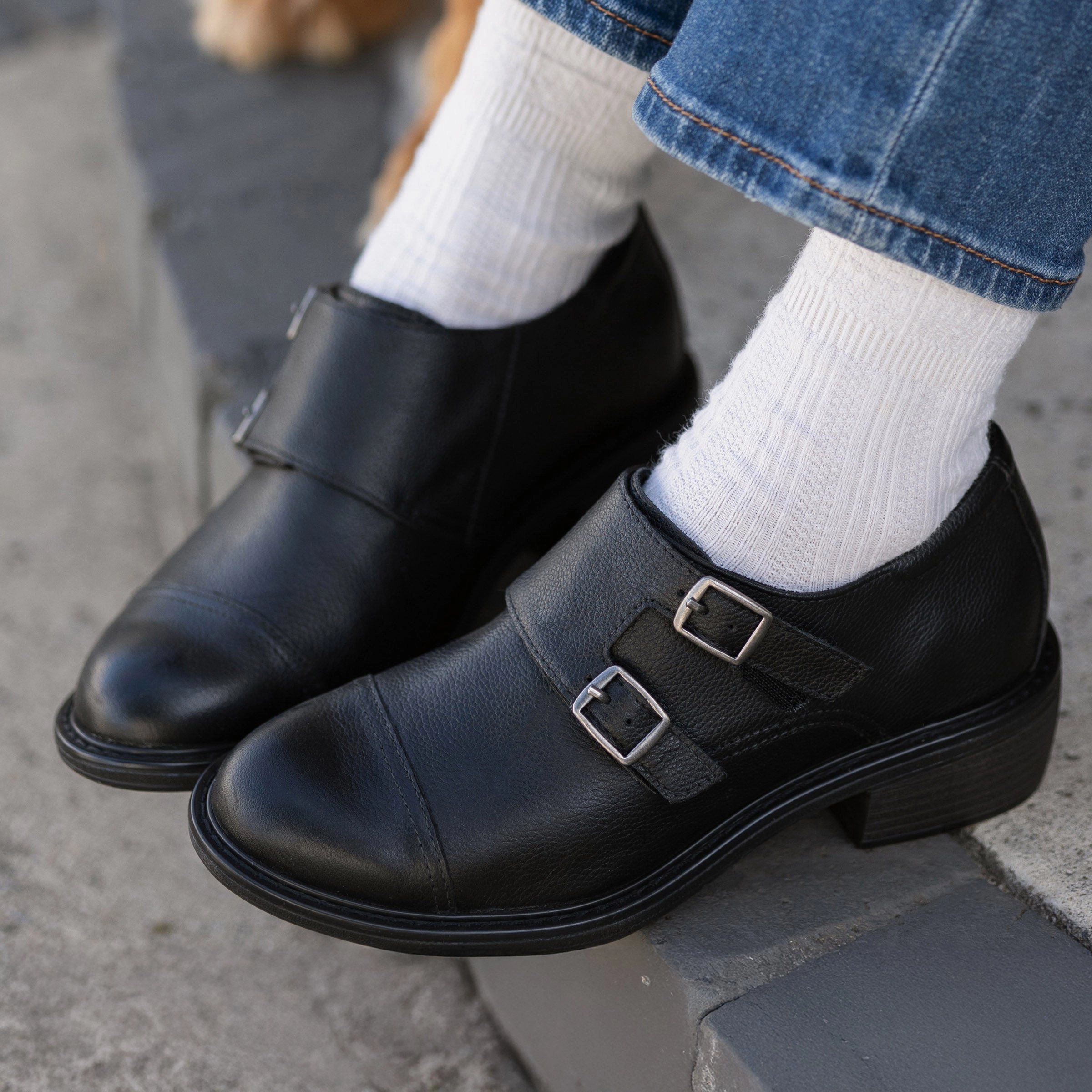 Slip Ons Extra Wide Mave