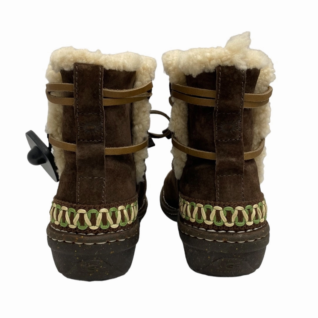 Boots Ankle Flats By Ugg  Size: 6 Ankle Boots And Dress Outfits