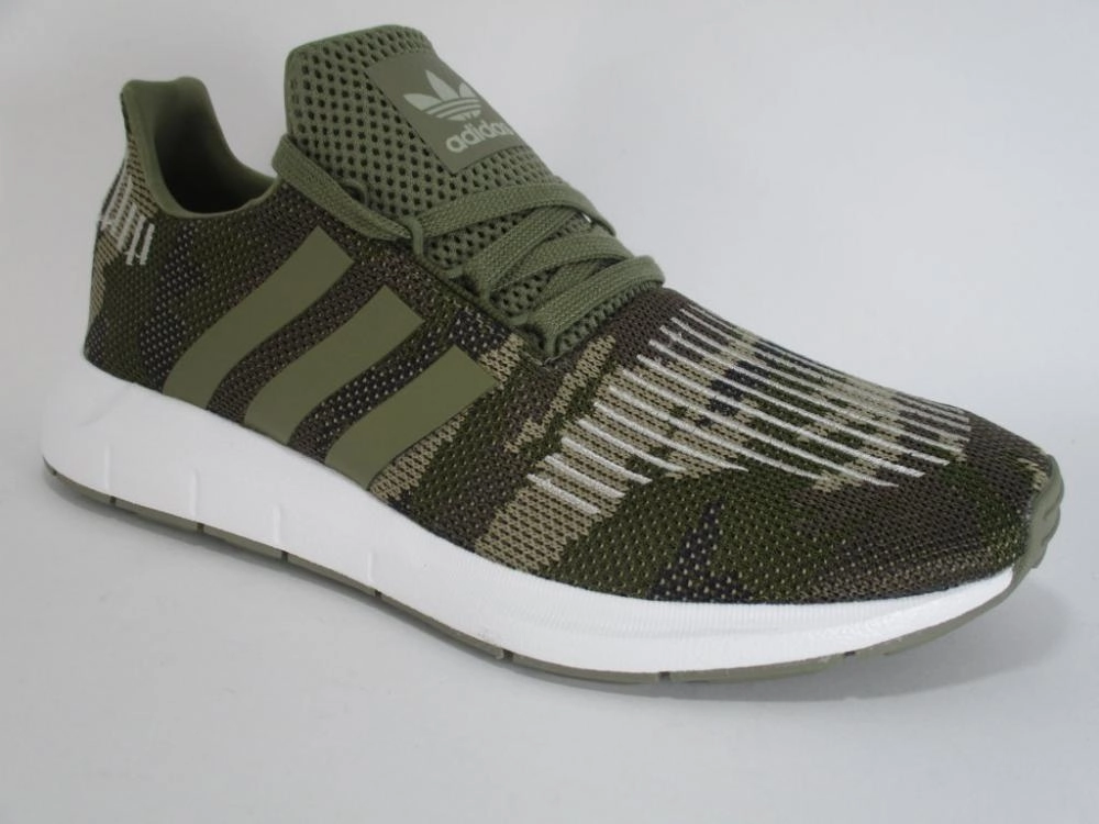 Shoe Show Sneakers Adidas Originals scarpa da ginnastica da uomo Swift Run BD7976 camo green