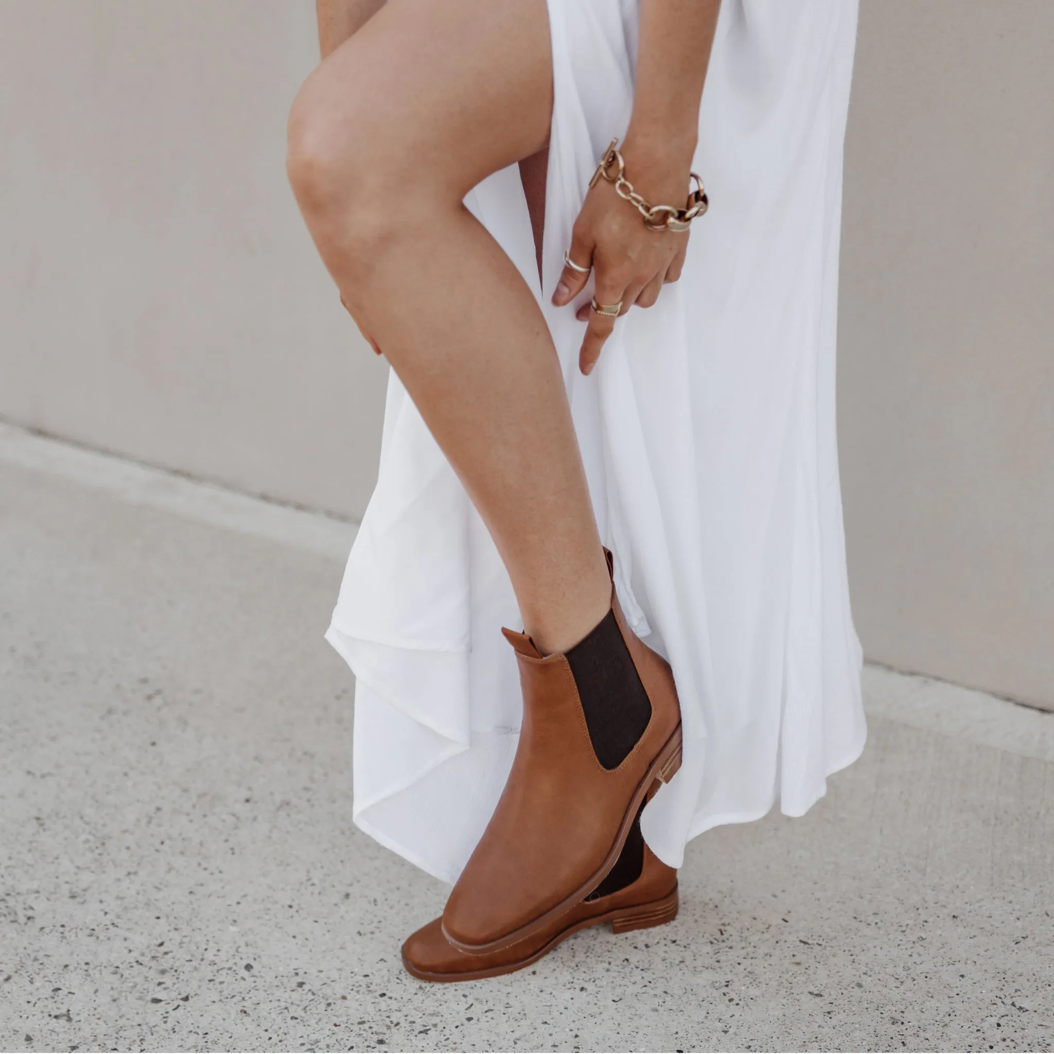 Wide Calf Over The Knee Boots Harper Chelsea Boots - Tan Softee