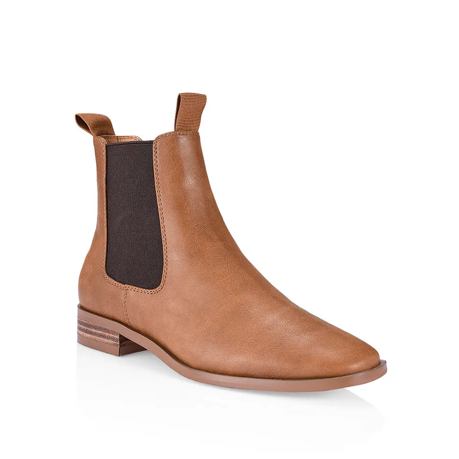 Harper Chelsea Boots - Tan Softee Barefoot Cowboy Boots