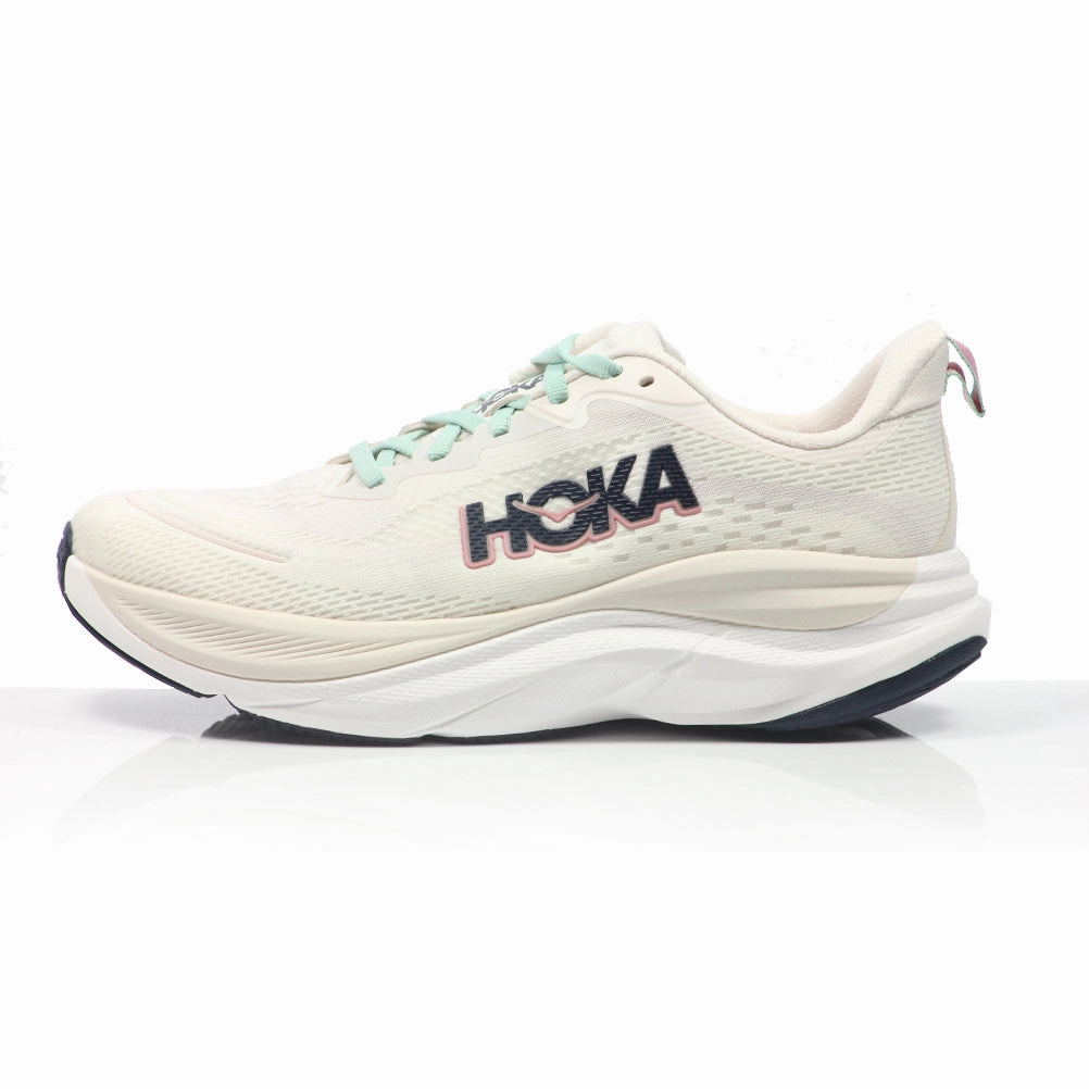 Celebrities Wearing Shoes Hoka One One Skyflow Women's Running Shoe - Rose Cream/Alabaster