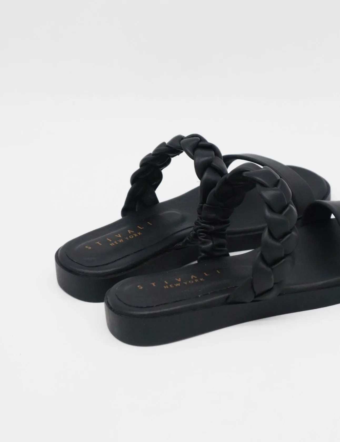 Tripoli slip on braided sandals in black leather womens shoes Hugo Boss Slip Ons Insulated Slip On Boots Slip On Boots Slip Ons Slip On Slip On