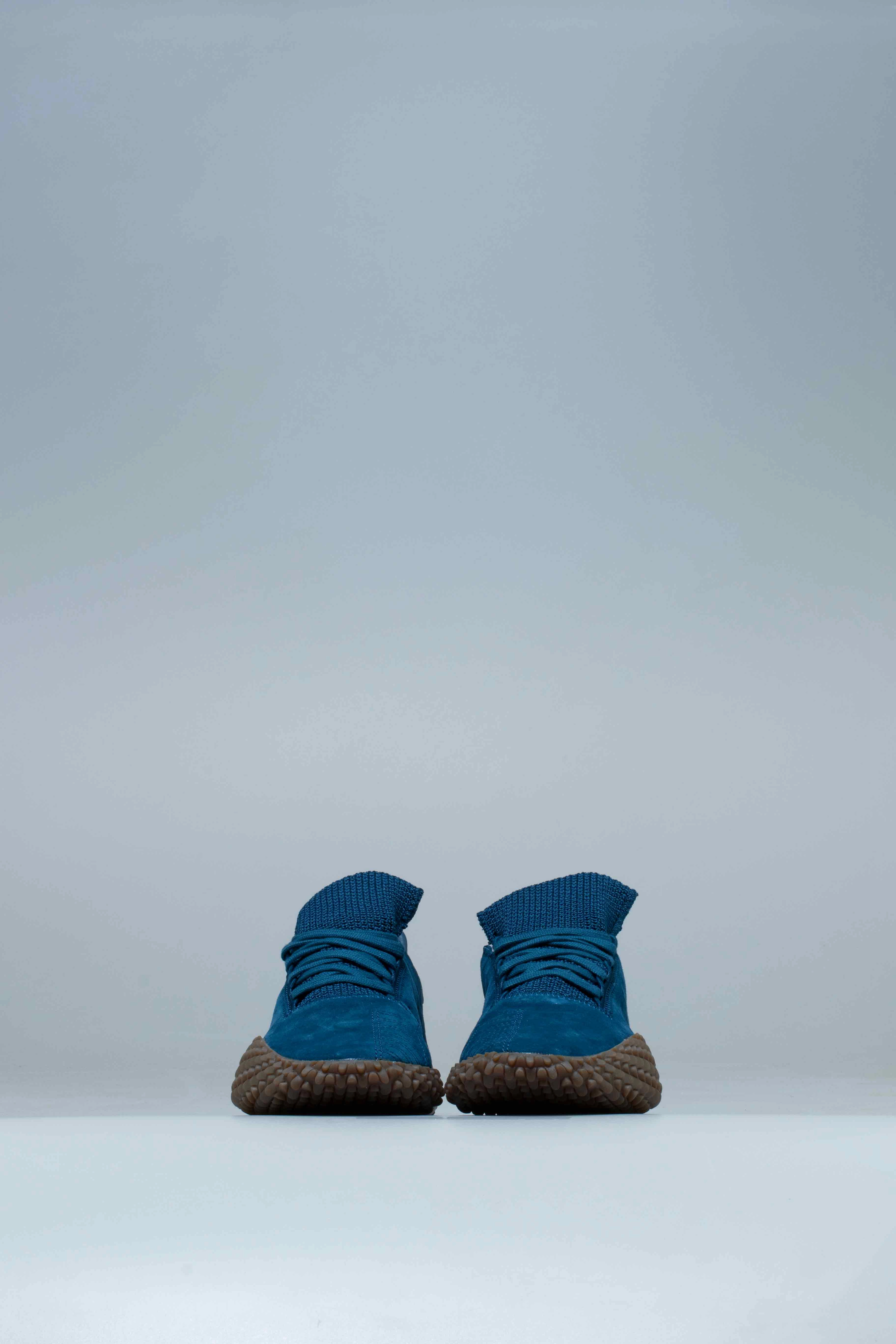 Custome Soccer Cleats Kamanda 01 Mens Shoes - Legend Marine/Gold Metallic/Crystal White