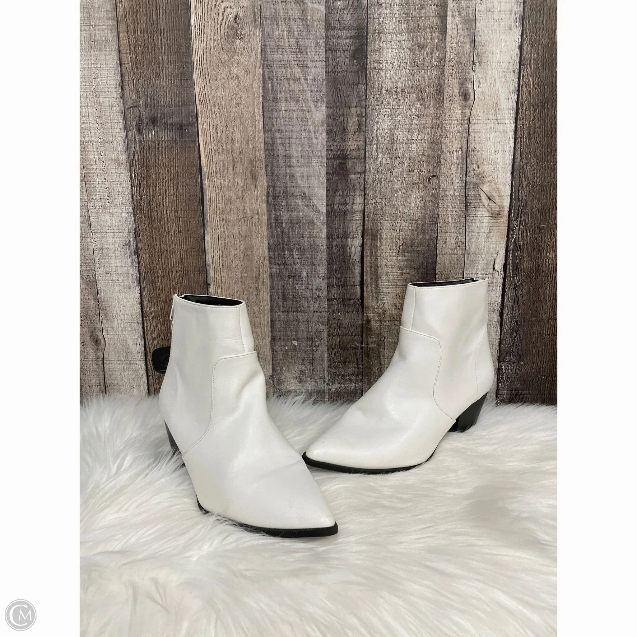 Ankle Boots With Flaps Boots Ankle Heels By Qupid In White, Size: 7