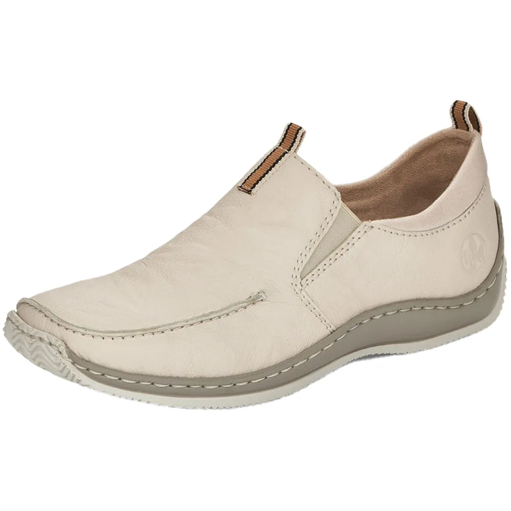 L1779-60 Beige Slip On Hiking Boot