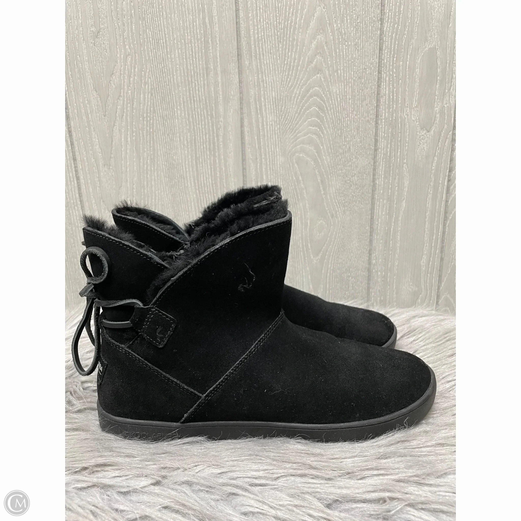 Warm Winter Dress Boots Boots Snow By Koolaburra By Ugg In Black, Size: 8