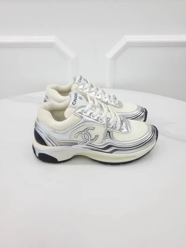 CC Logo Shasix Cruise Sneakers 35 G39792 Chanel Seibel Sneakers