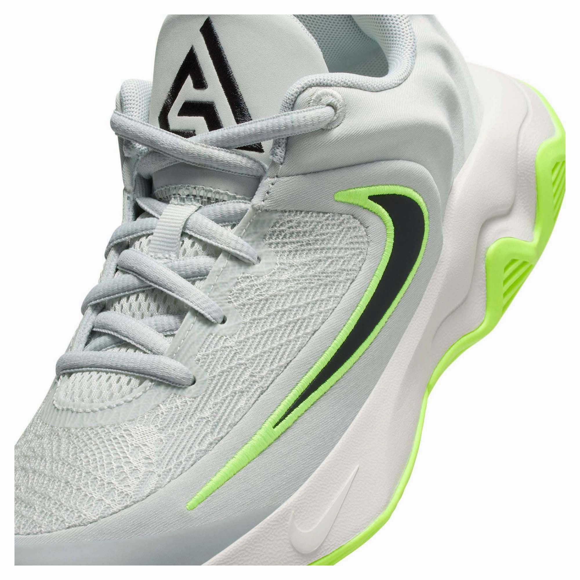 Best Center Basketball Shoes Nike Giannis Immortality 4 Big Kids