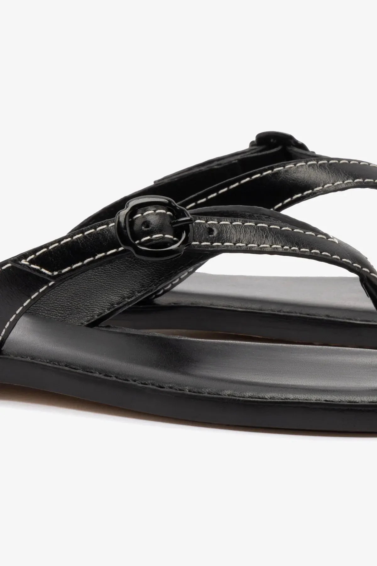 Mary Kate Flat Sandal In Black Leather Flat Foot Shoe Sole