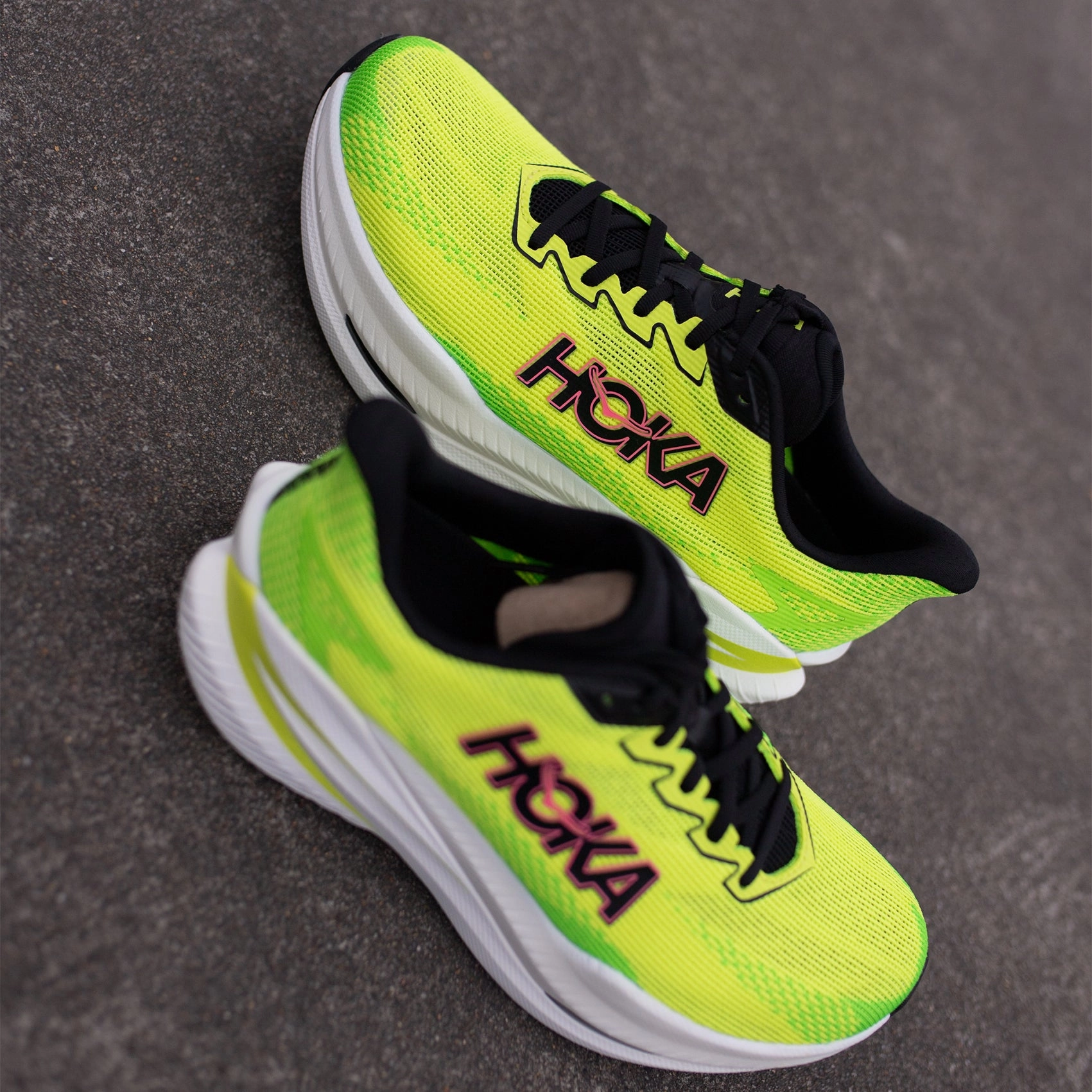 Mens HOKA Mach X 3 (Wide) Zumba