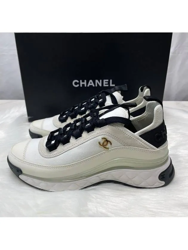 Mixed Fibers Velvet Calfskin Low Top Sneakers Ivory Chanel Platform Sneakers Pickup