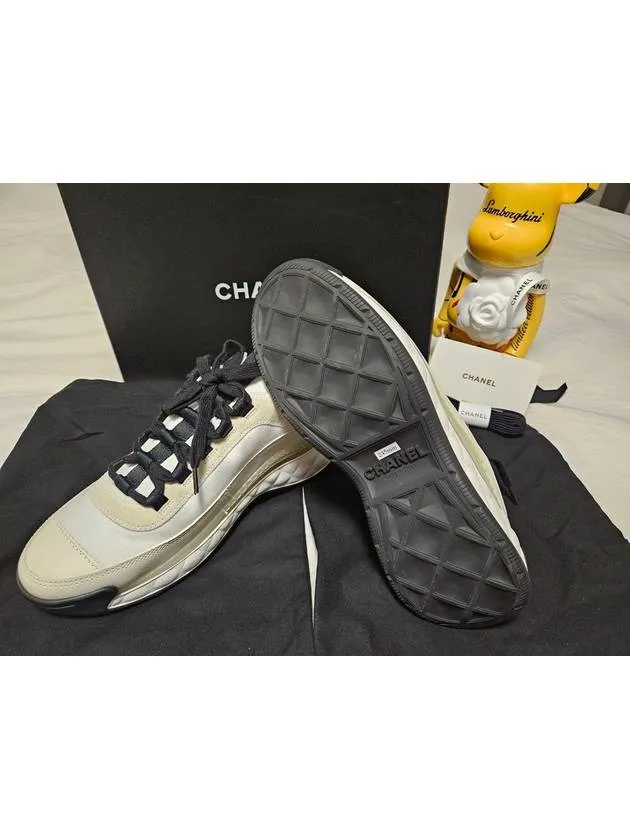 Made In Portugal Leather Sneakers Mixed Fibers Velvet Calfskin Low Top Sneakers Ivory Chanel