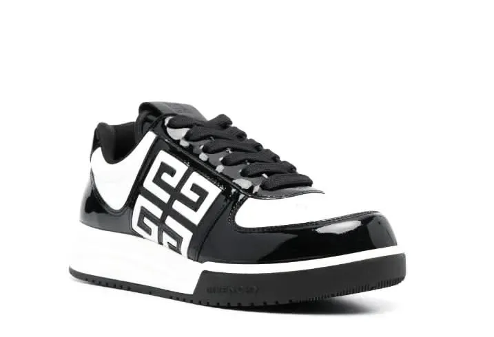 Sneakers With White Givenchy 4G-motif leather sneakers