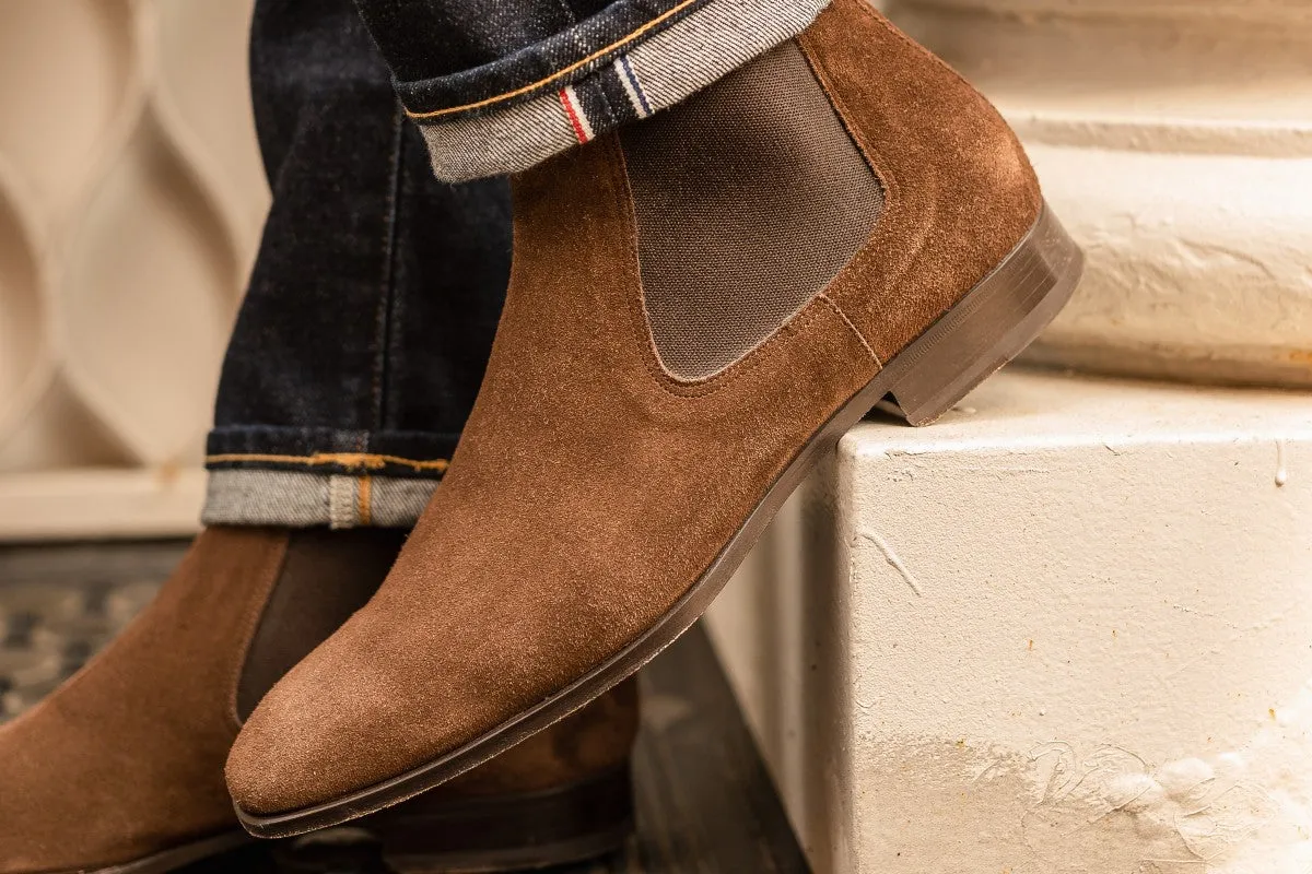 The Dean Chelsea Boot - Cafe Suede Black Rider Boots
