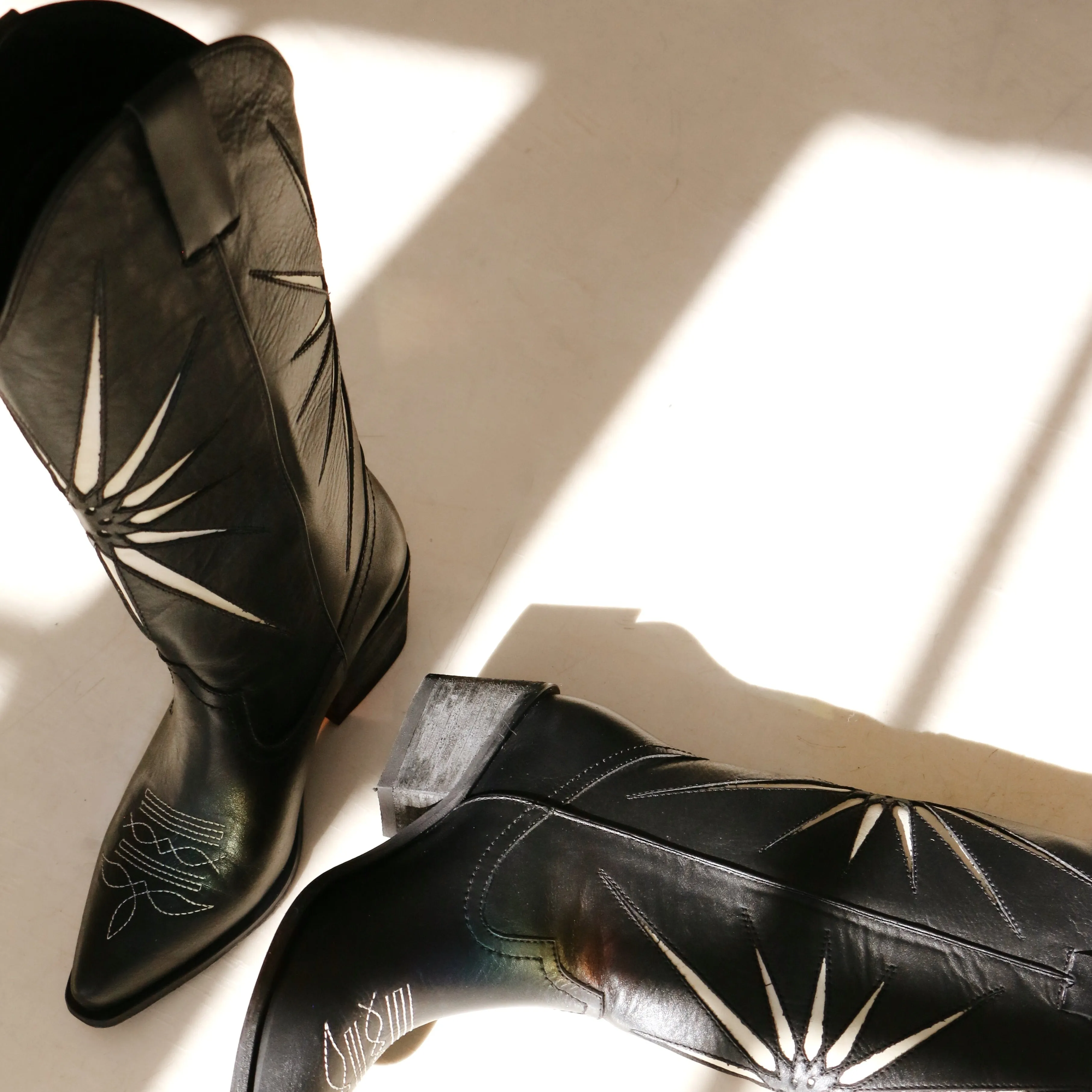 Tactical Boots Moonrise western cowboy boots in black leather womens shoes