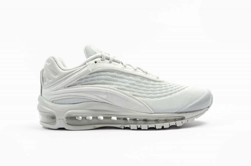 Nike Air Max Deluxe SE - Scarpe da donna con unit Air Max Chunky Platform Sneakers