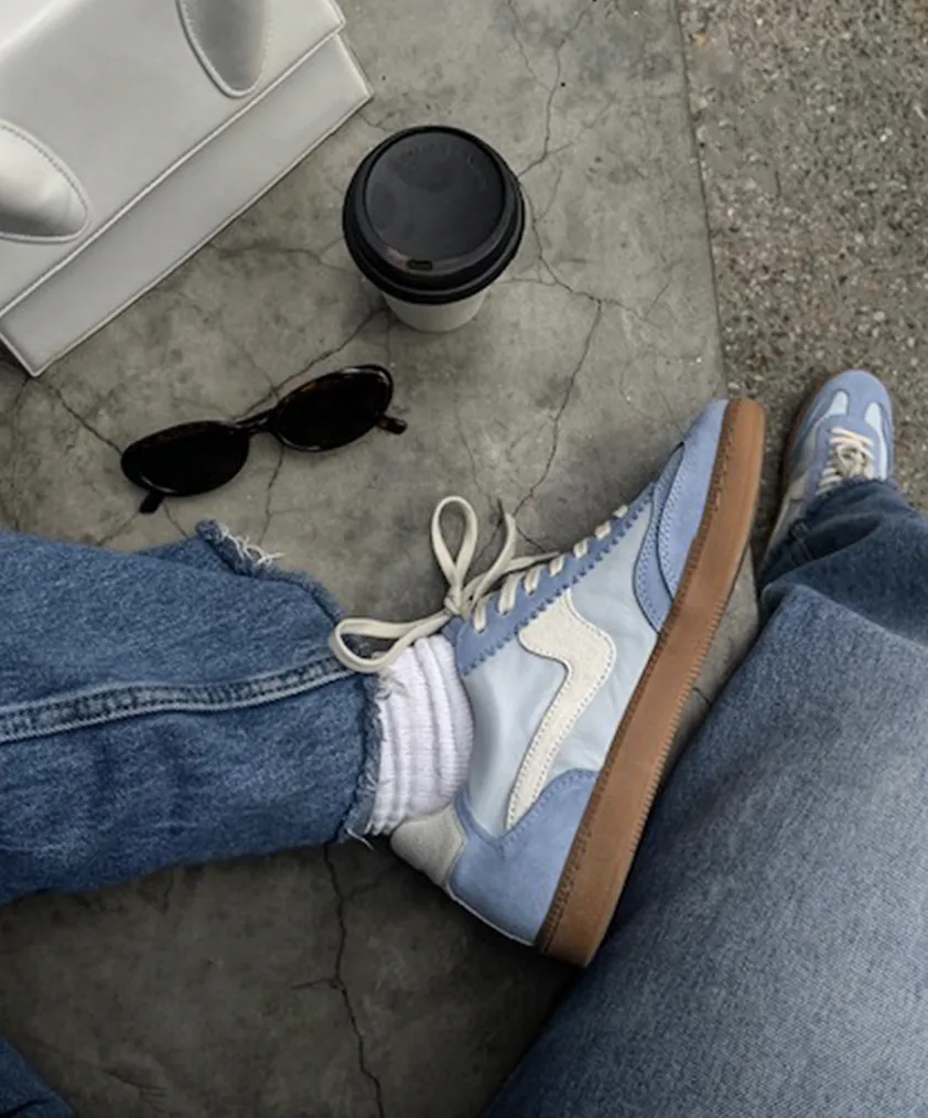Different Ways To Tie Sneakers NOTICE SNEAKERS BLUE SUEDE