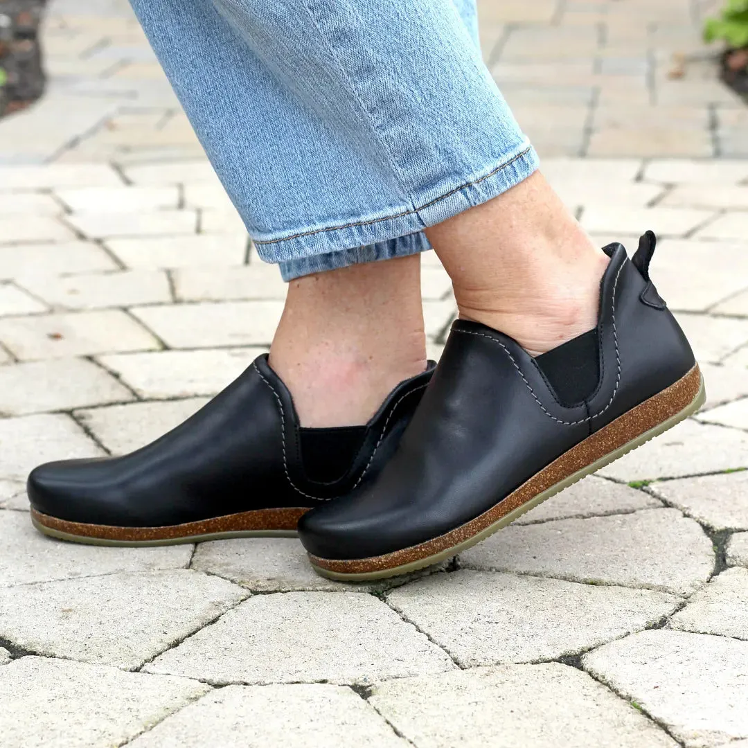 Women's Lieben Leather Chelsea Boot Zipper Cowboy Boots