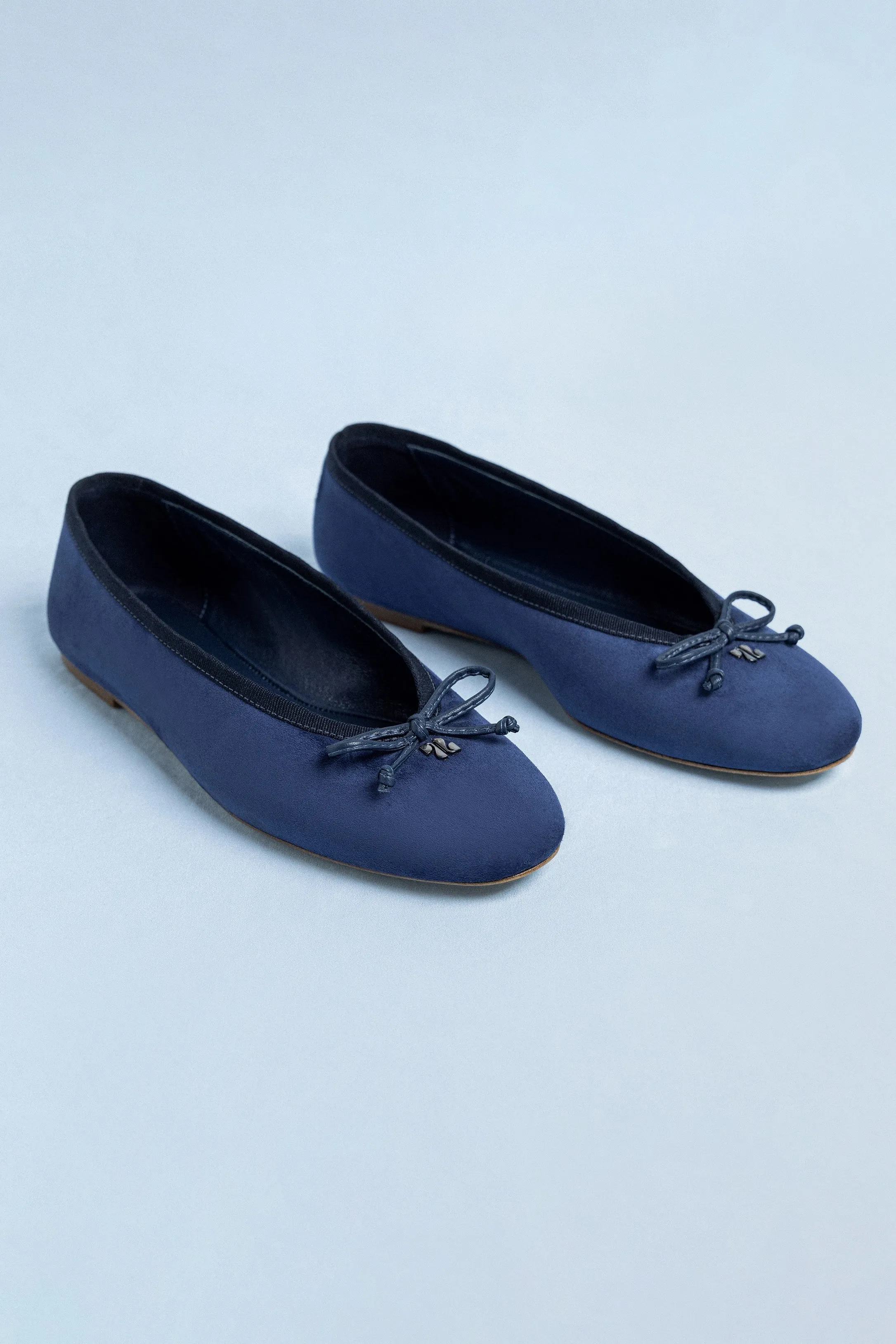 Pavlova Ballet Flat In Indigo Suede Flat Soled Soccer Shoes