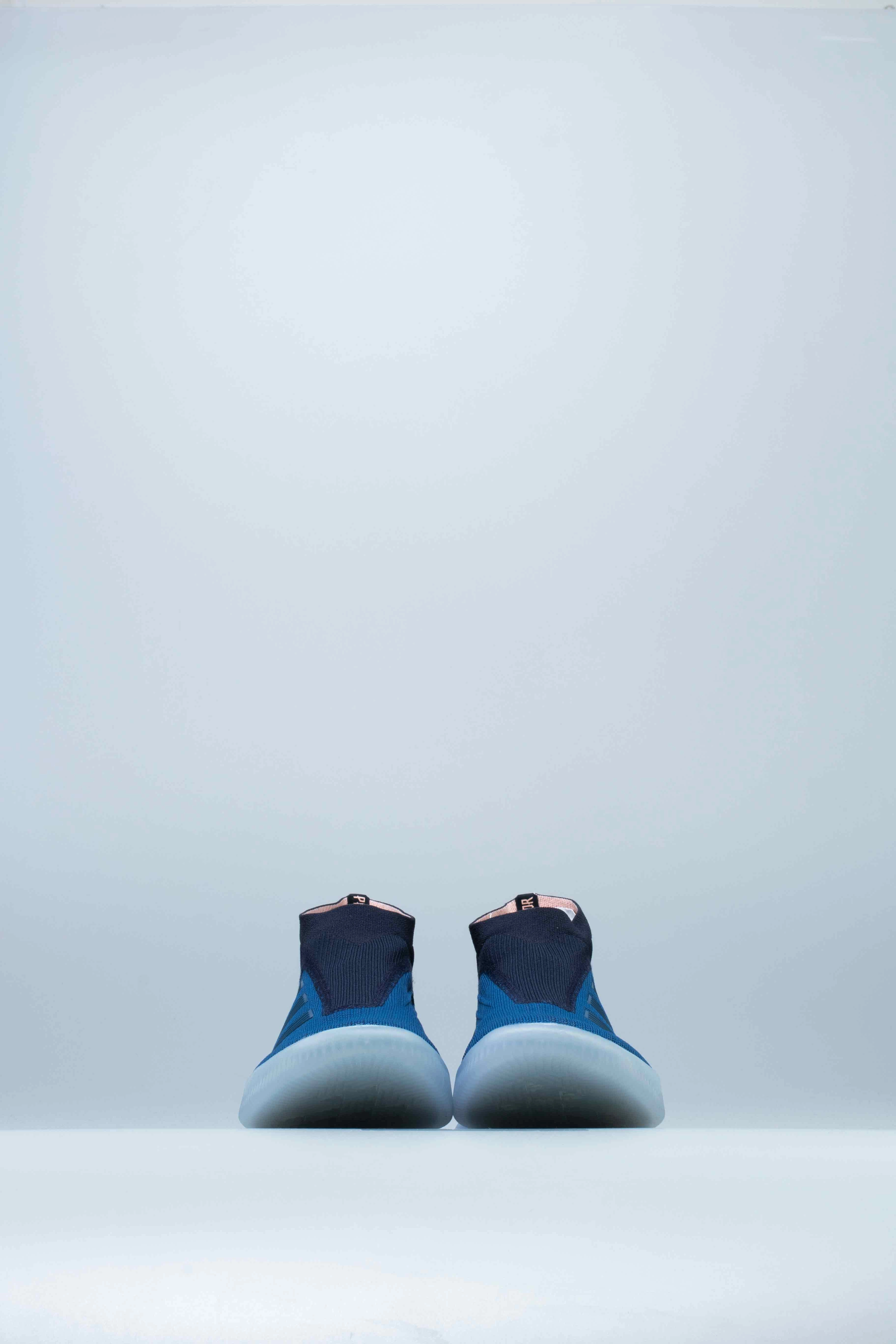 Predator Tango 18  Tr Mens Shoe - Royal Blue/Clear Orange Nike Essential Training Shoe