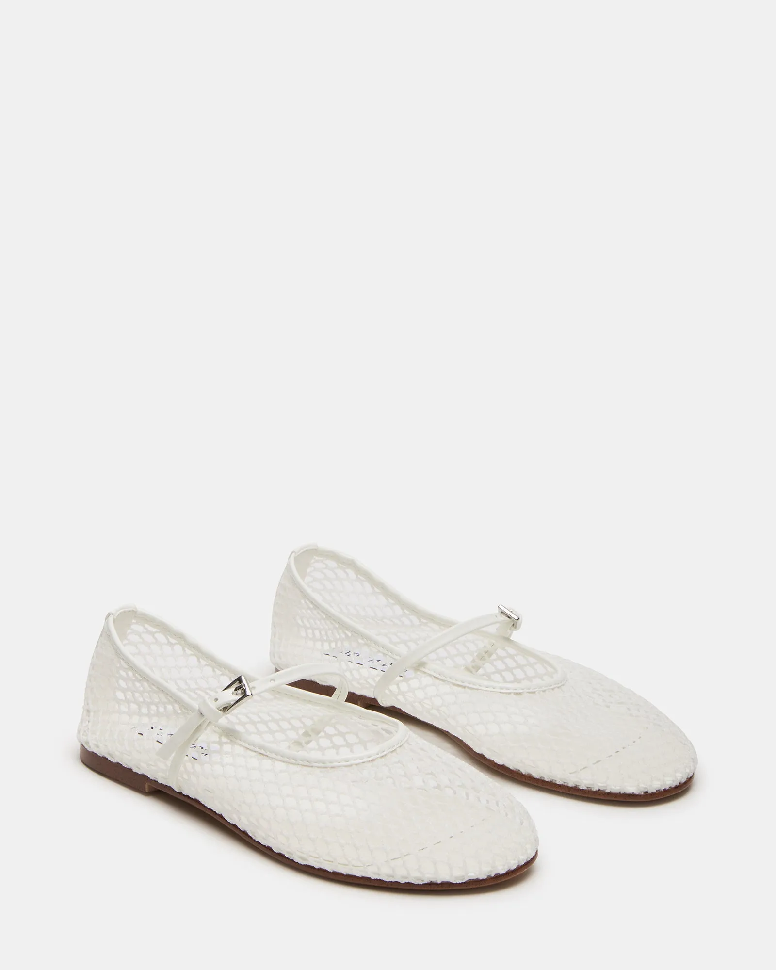 Best Running Shoes For Weak Ankles And Flat Feet MAGS WHITE