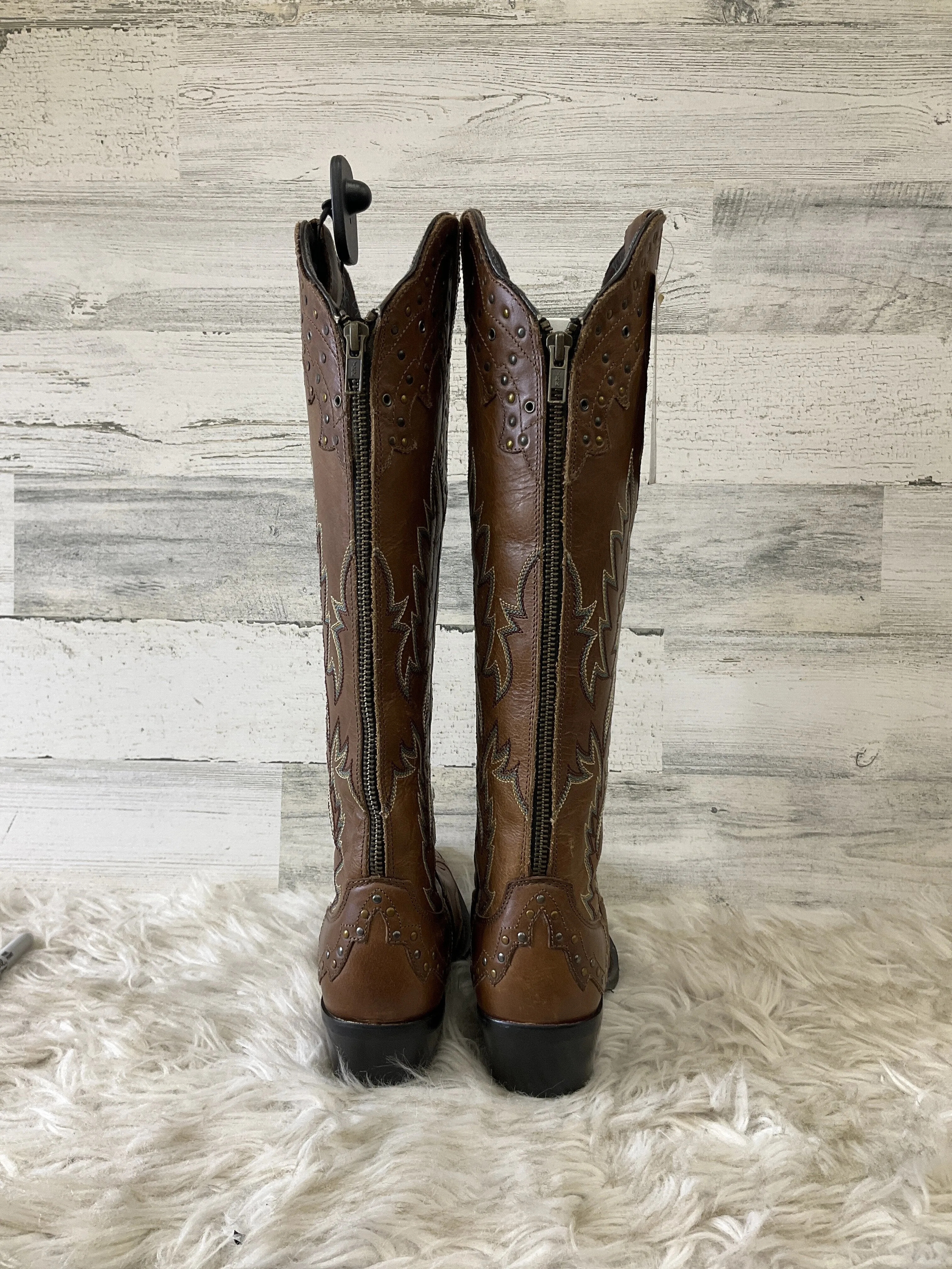 Boots Western By Laredo  Size: 6 Boots For Horse Riding