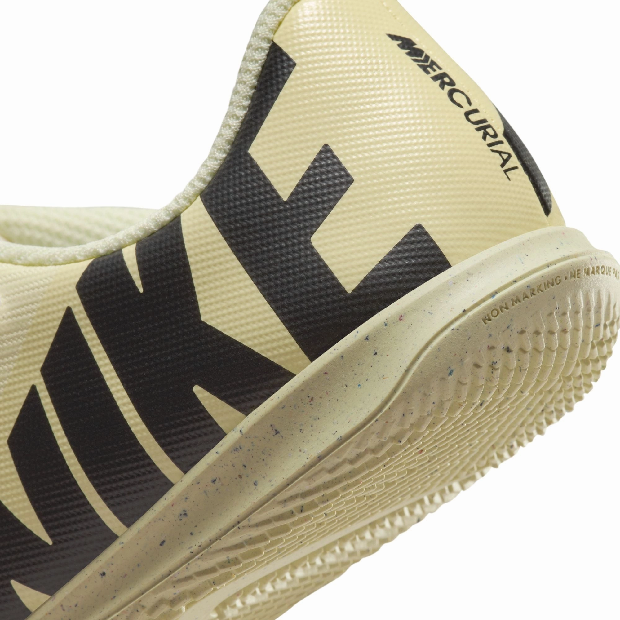 Nike Junior Mercurial Vapor 15 Club IN Indoor Soccer Shoes -Lemonade/ Black Best Supportive Soccer Cleats
