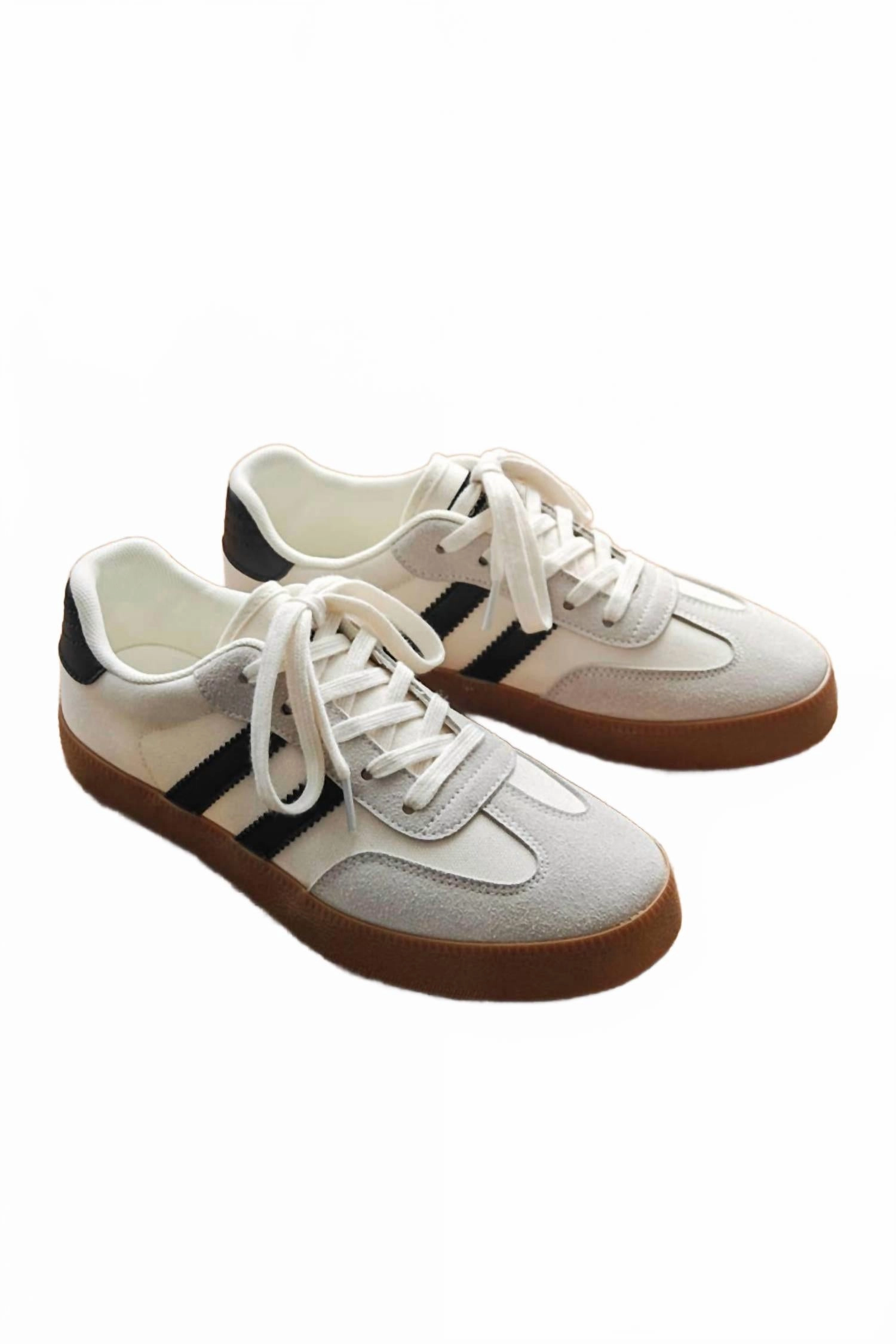 Women's Vintage Stripe Lace-Up Flat Sneakers In White Smokers Hut And Sneakers