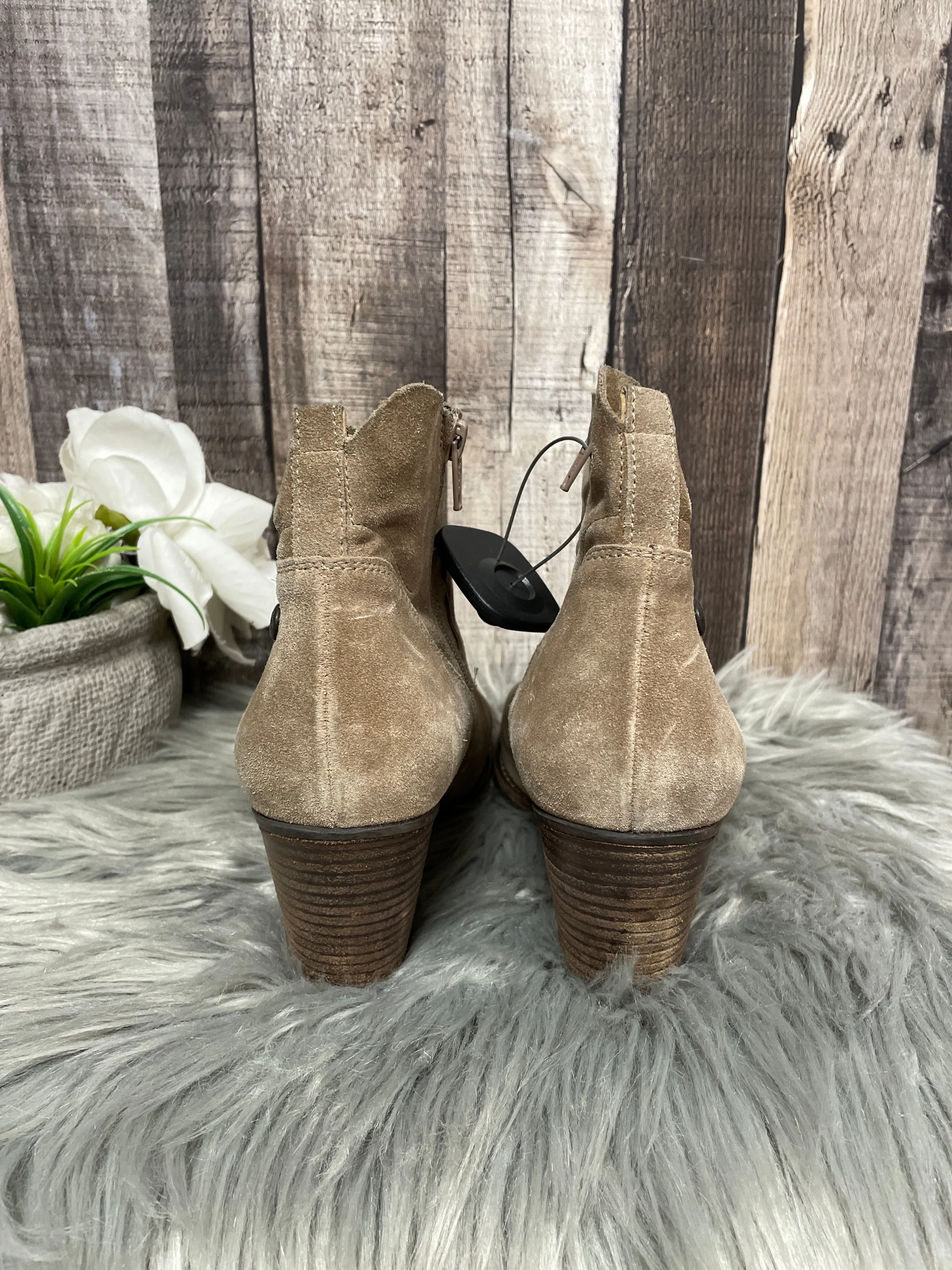 Dazie Ankle Boots Boots Ankle Heels By Paul Green  Size: 8