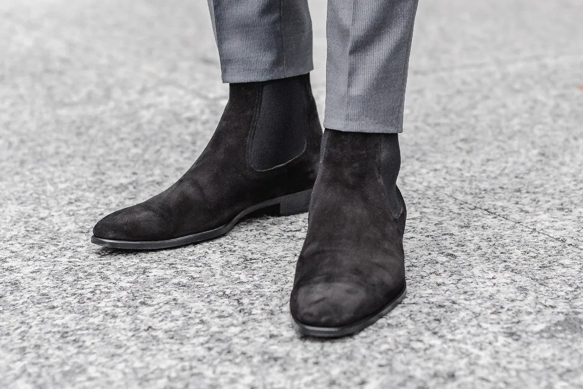 The Dean Chelsea Boot - Nero Suede Boots Comfortable
