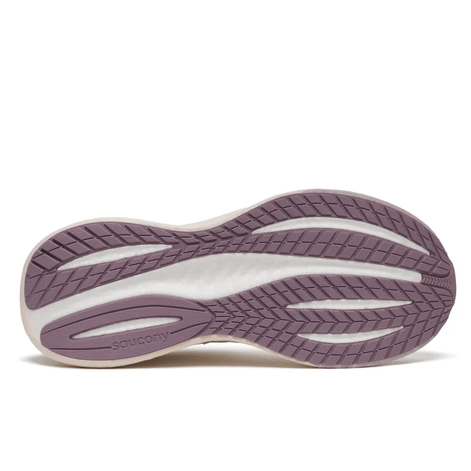 Qc Training Shoes Saucony Women's Triumph 22 Running Shoes in Vanilla