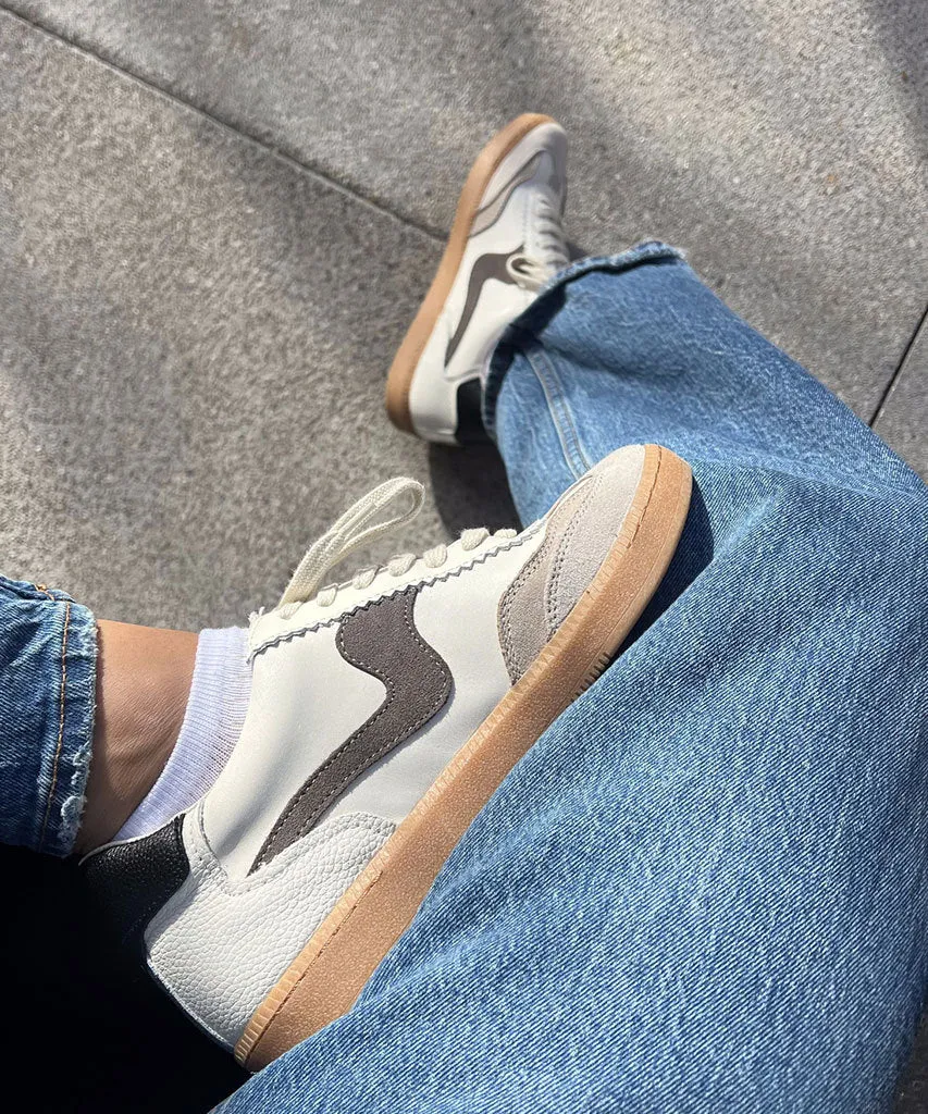 NOTICE SNEAKERS WHITE GREY LEATHER Sneakers Day