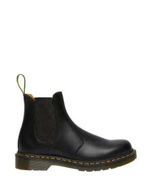 Dr. Martens  Stivaletti Chelsea 2976 22227001 Nero | Pelle Smooth, Cuciture Gialle Iconiche, Comfort Everyday Unisex Puss And Boots