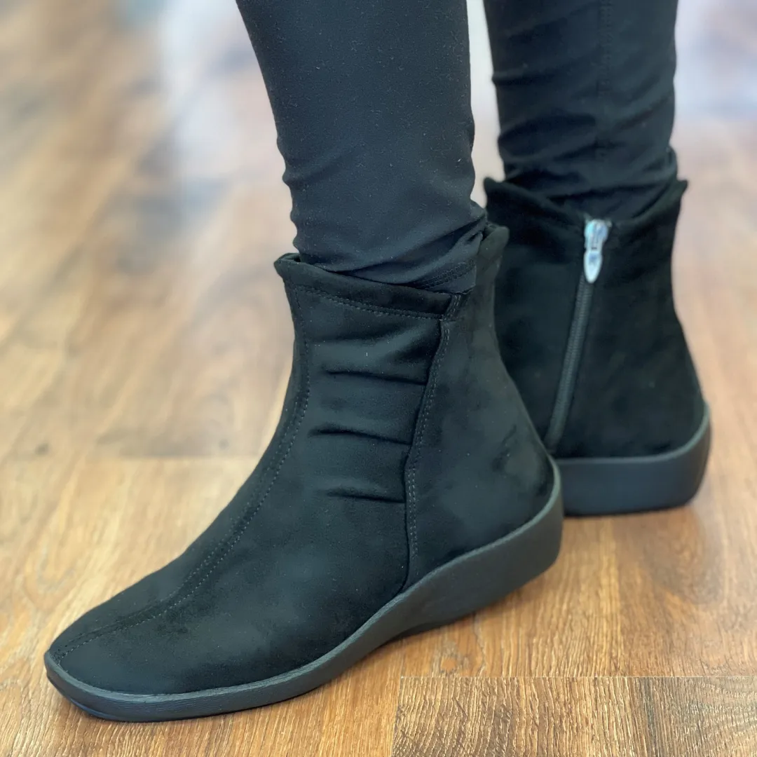 ARCOPEDICO L19 2 Part Flat Shoes