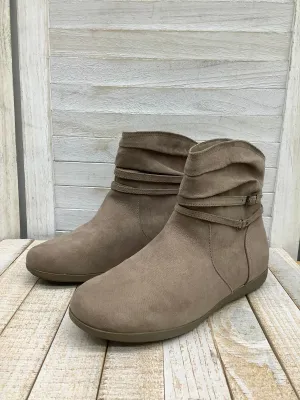 Boots Ankle Flats By St Johns Bay  Size: 8.5 Ankle Boots And Leather Skirt