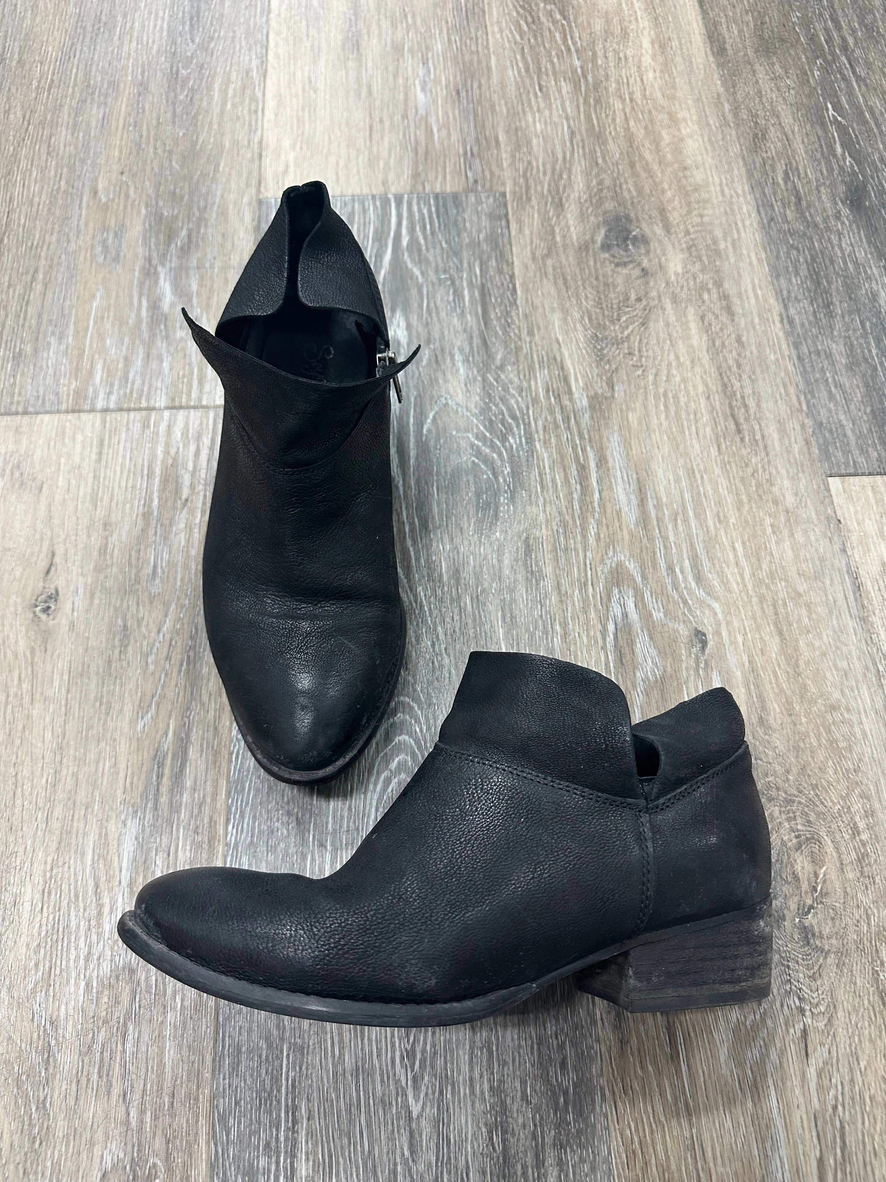 Boots Ankle Heels By Seychelles  Size: 6 Back Lace Ankle Boots