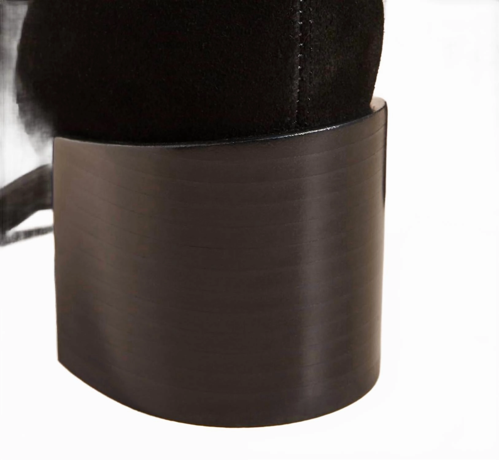 Women's Belmondo Suede Boots In Black Metallic Boots