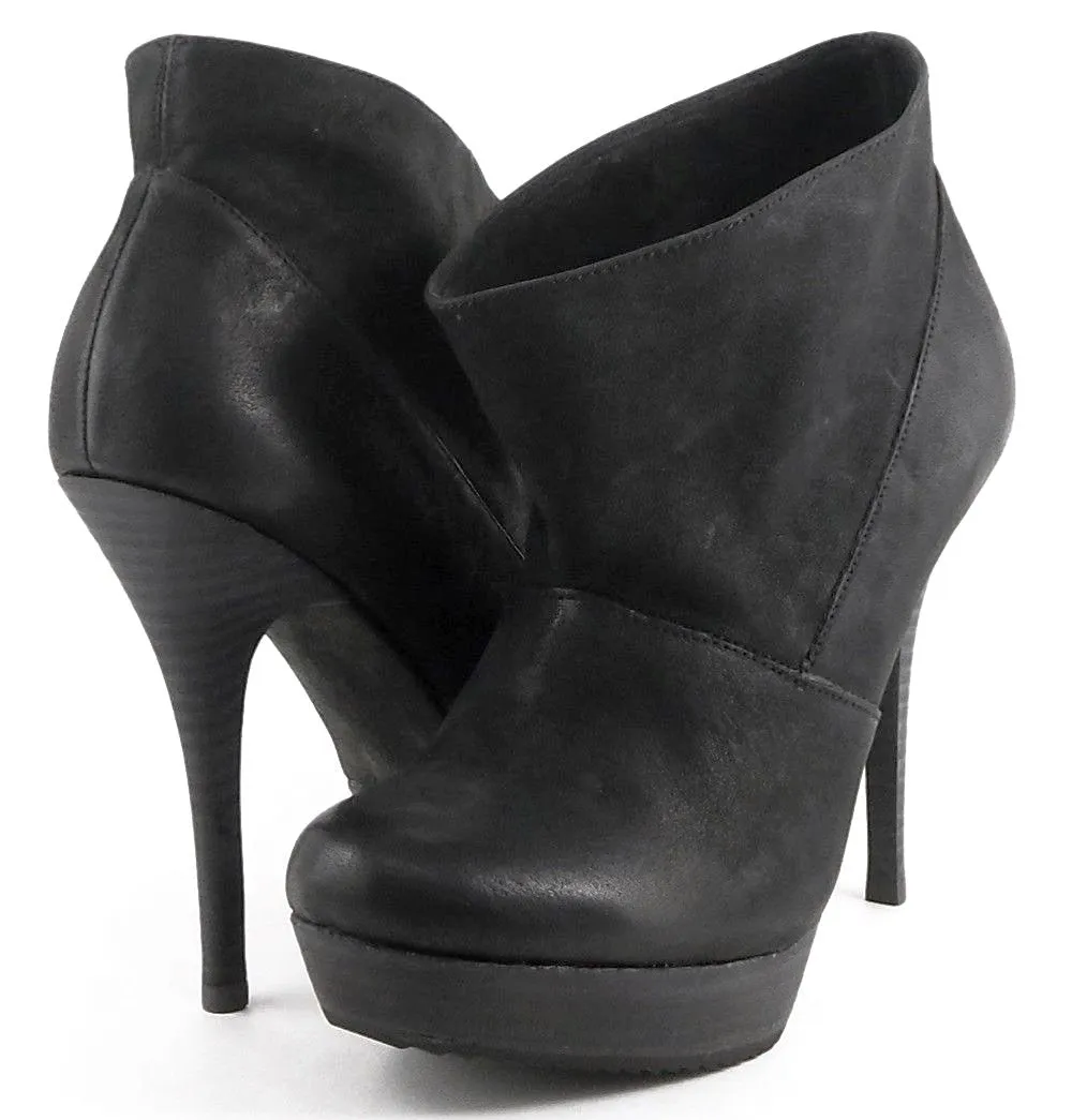 LUXURY REBEL Women's Rita Slouch Throat Bootie -Black- Cream Boots Knee High