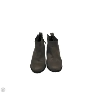 Ankle Boots Small Sizes Boots Ankle Heels By Torrid In Brown, Size: 11