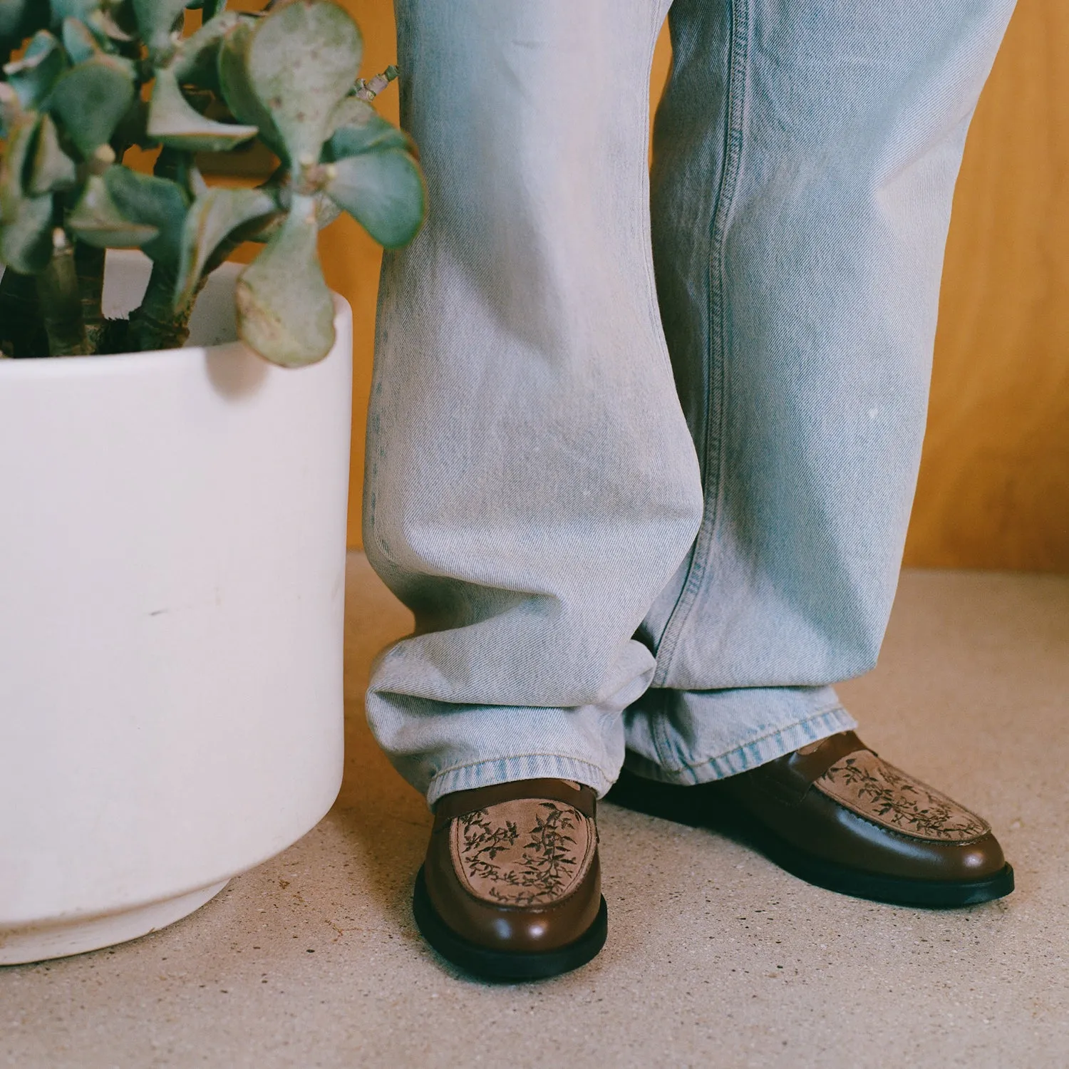 Wilde Chestnut Vine Penny Loafer - Men's Boots Roofing